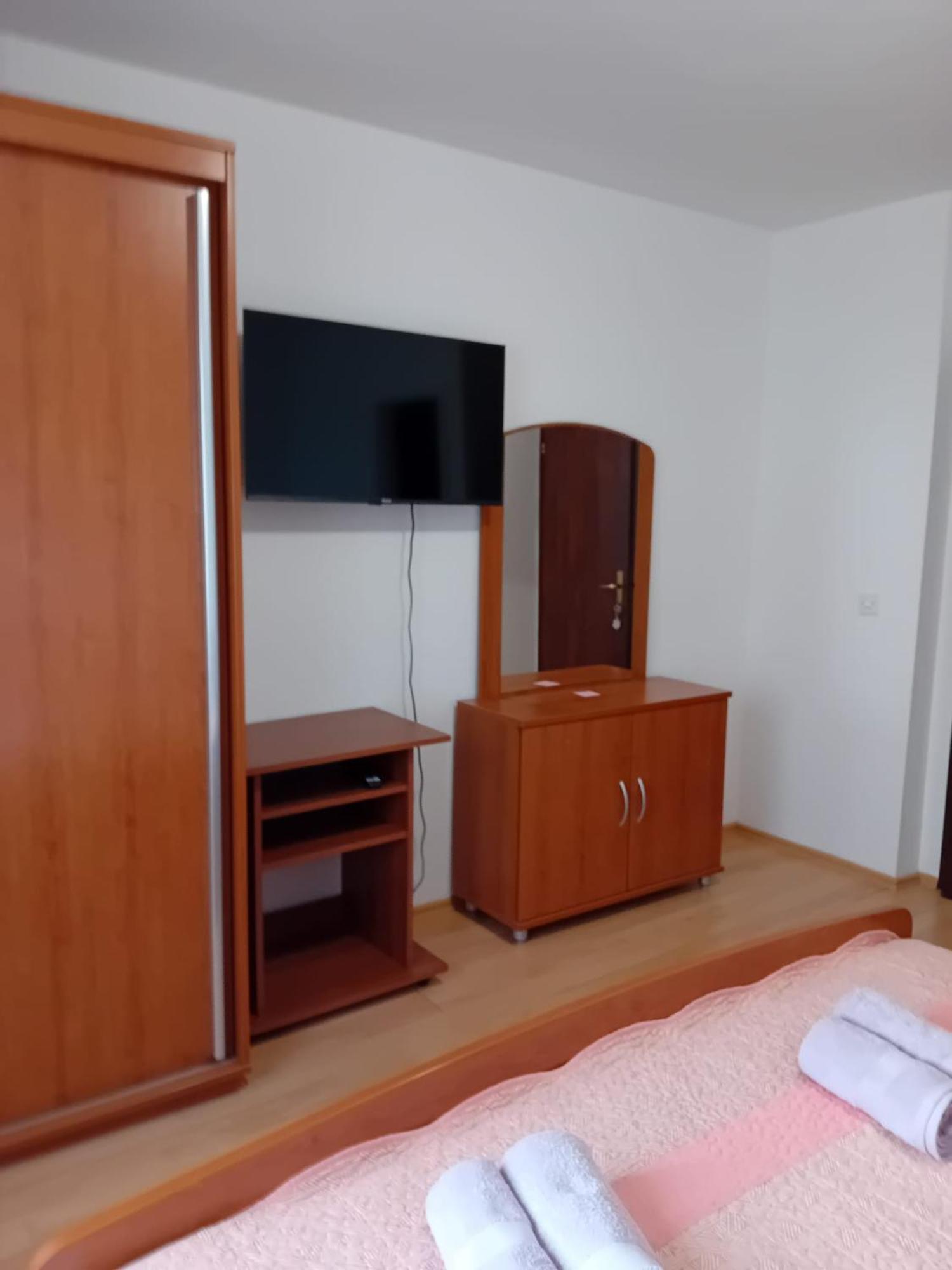Appartamento Maria'S Haus Novigrad Istria Esterno foto